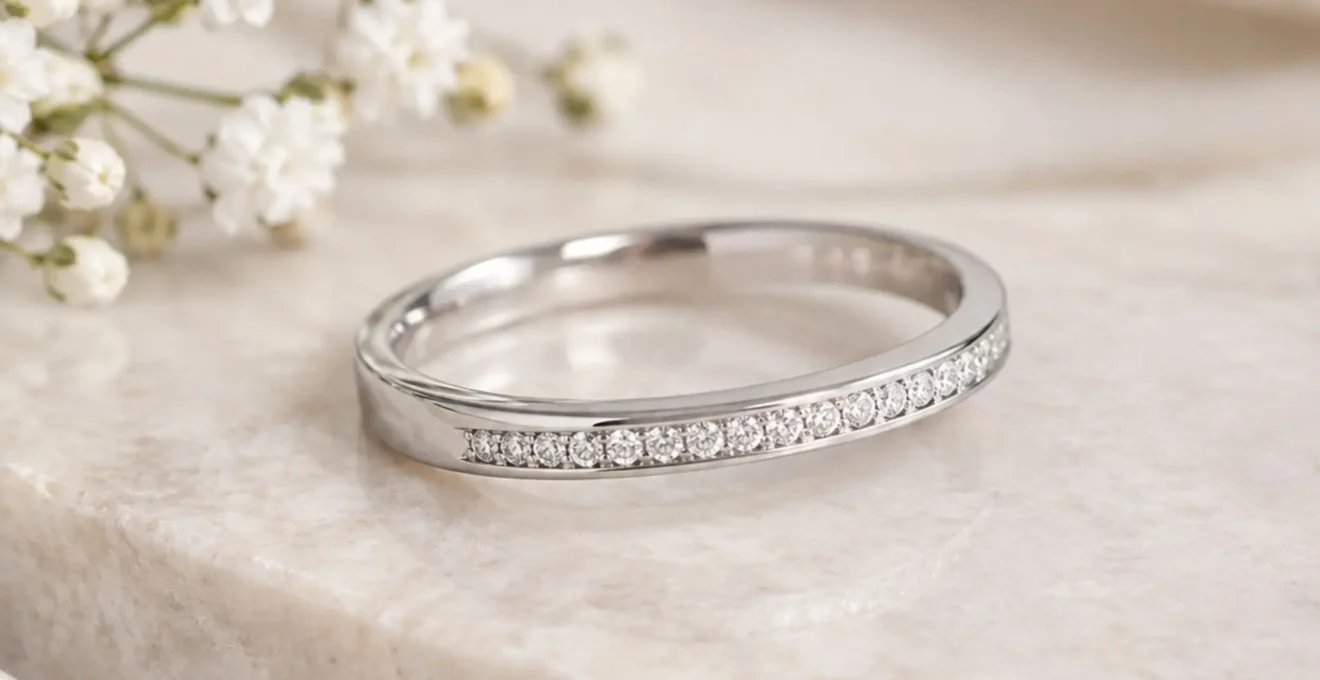 alliance pour femme en or blanc.jpg